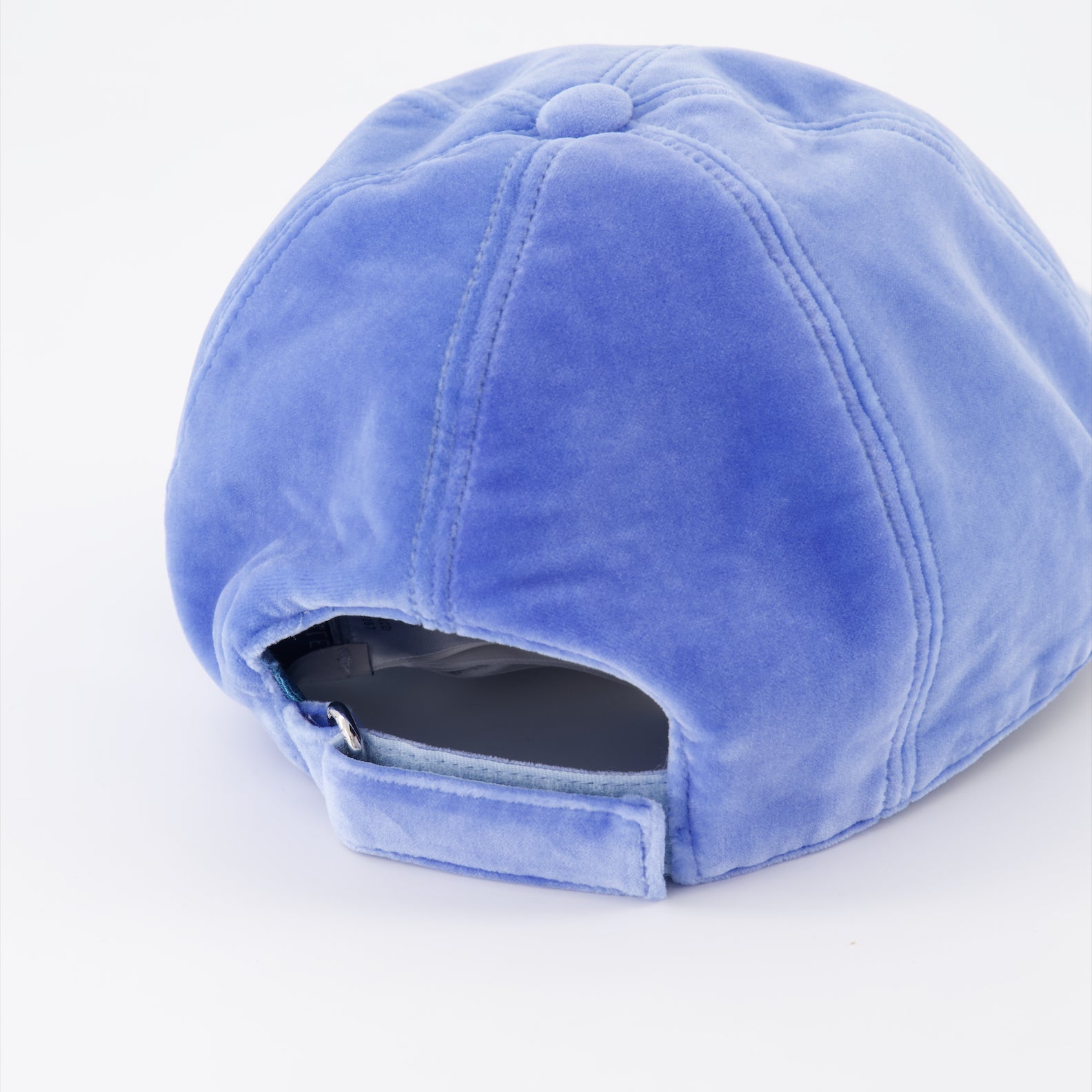 Velvet Cap