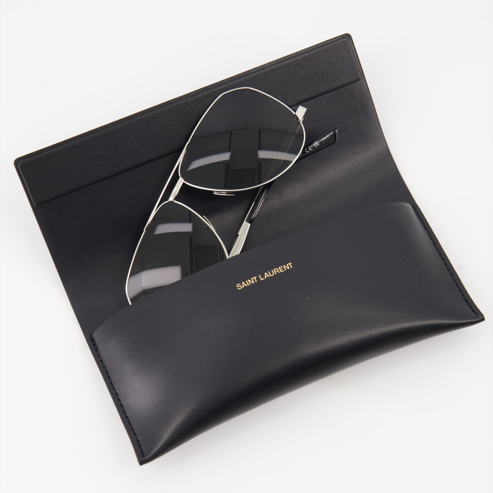 SL 690 Sunglasses