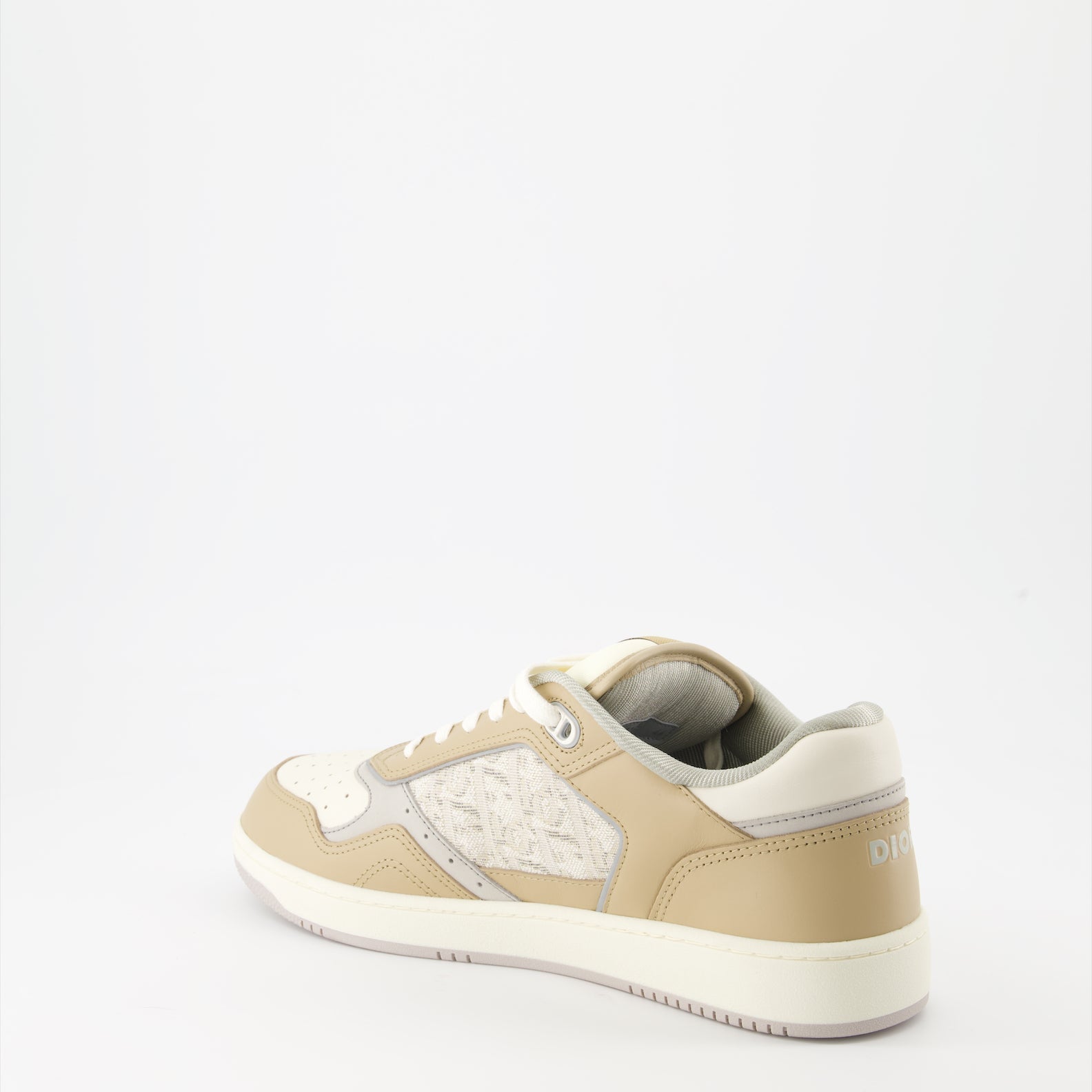 B27 sneakers