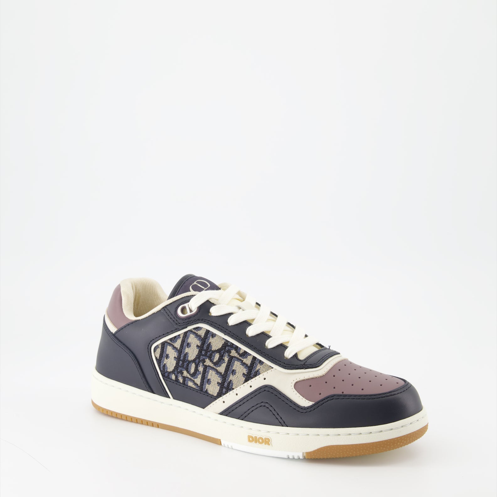 B27 sneakers