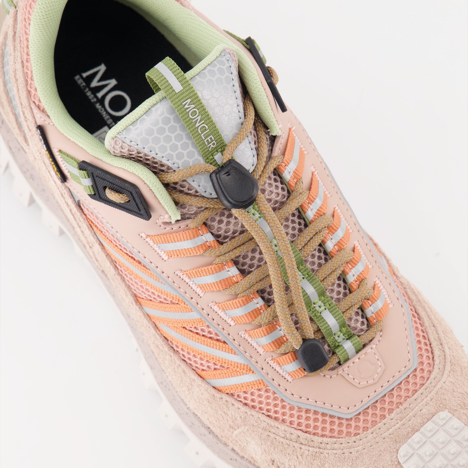 Trailgrip Sneakers