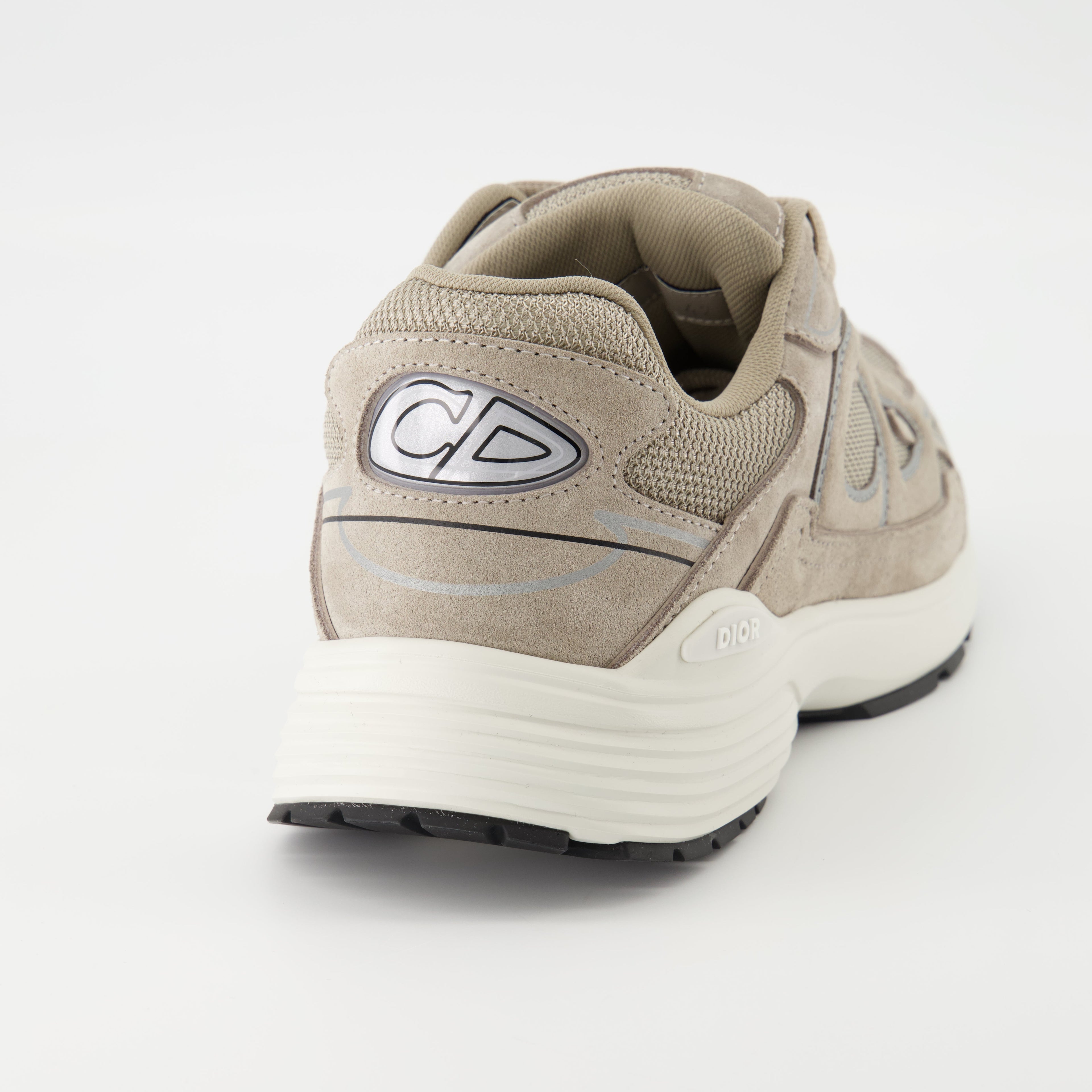 B30 Sneakers