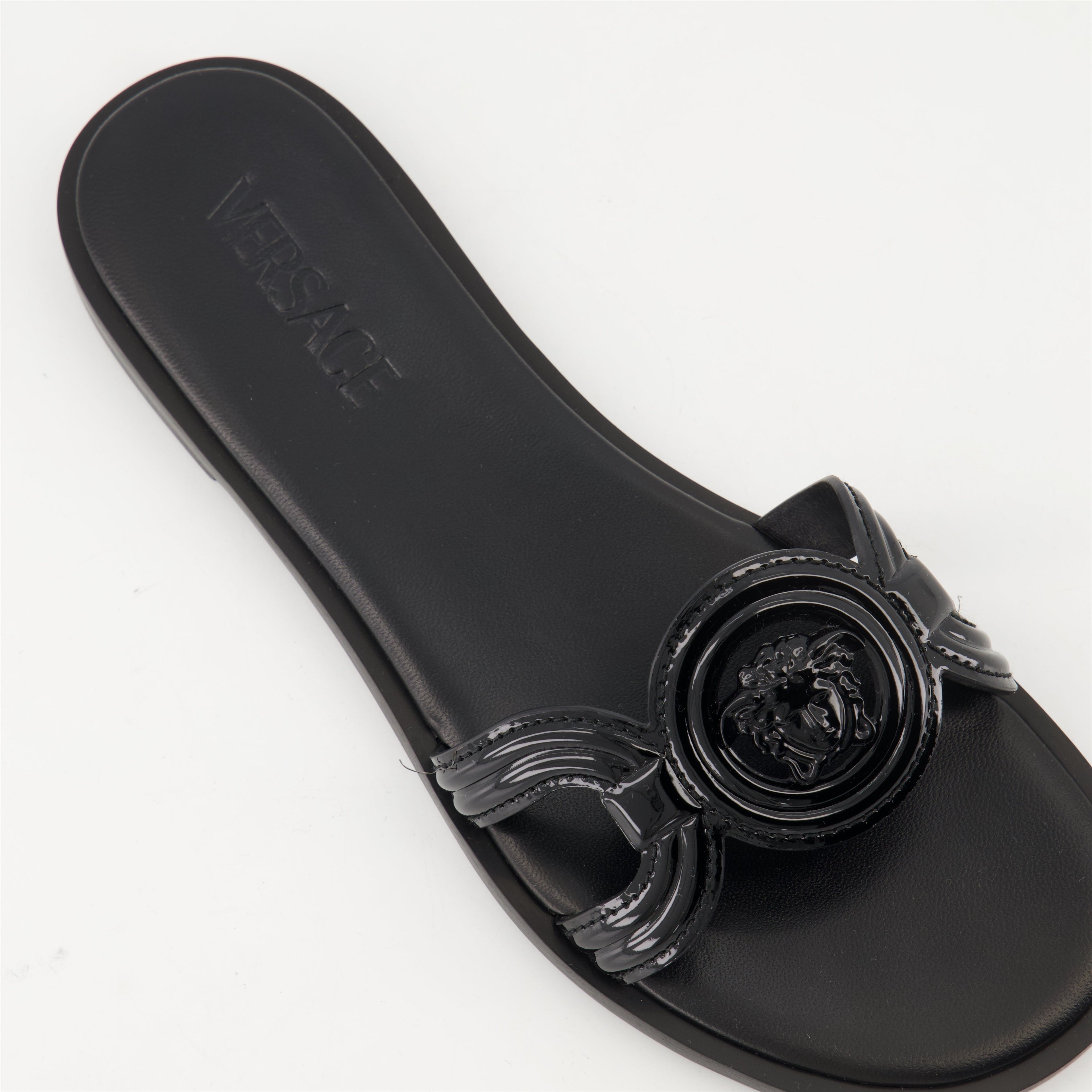 Medusa '95 Leather Slippers