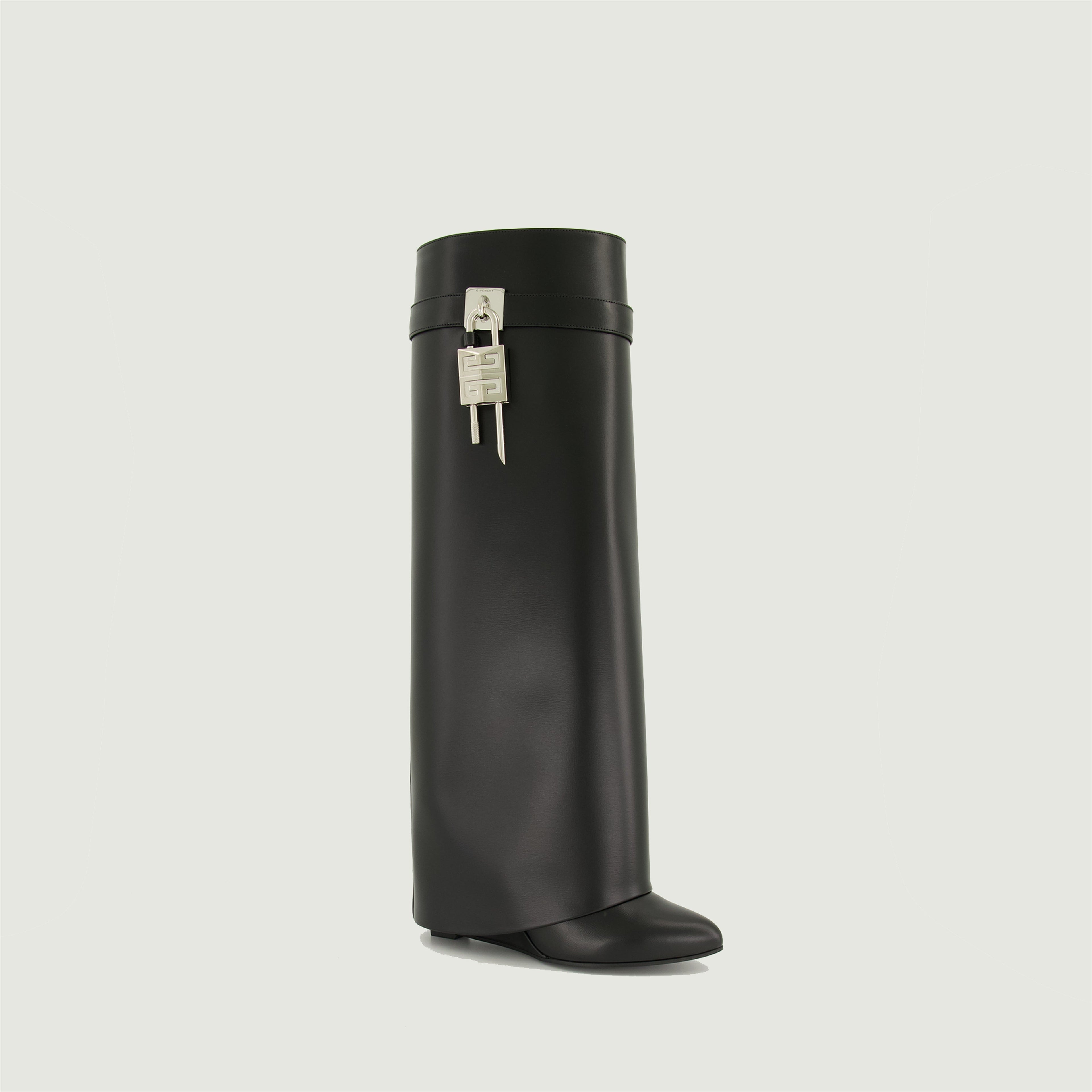 Shark Lock Boots