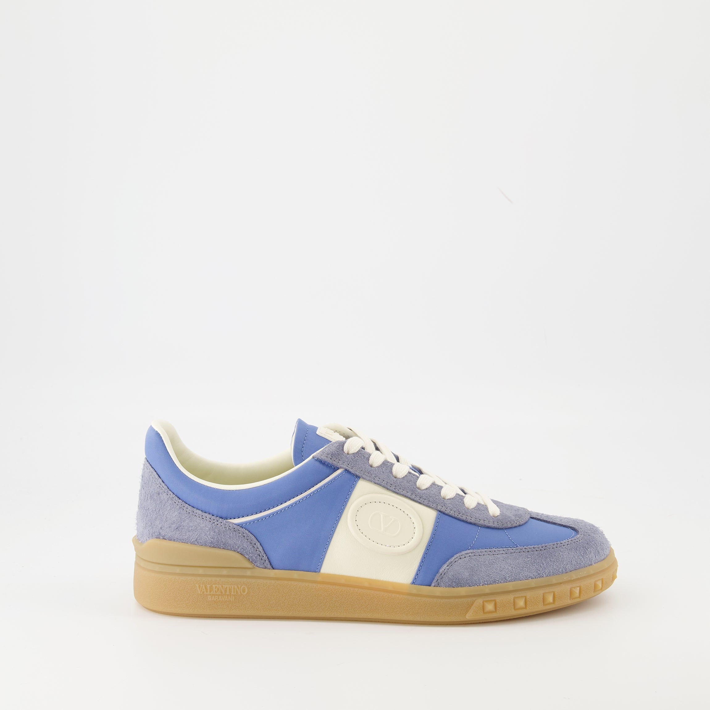 UpVillage Sneakers