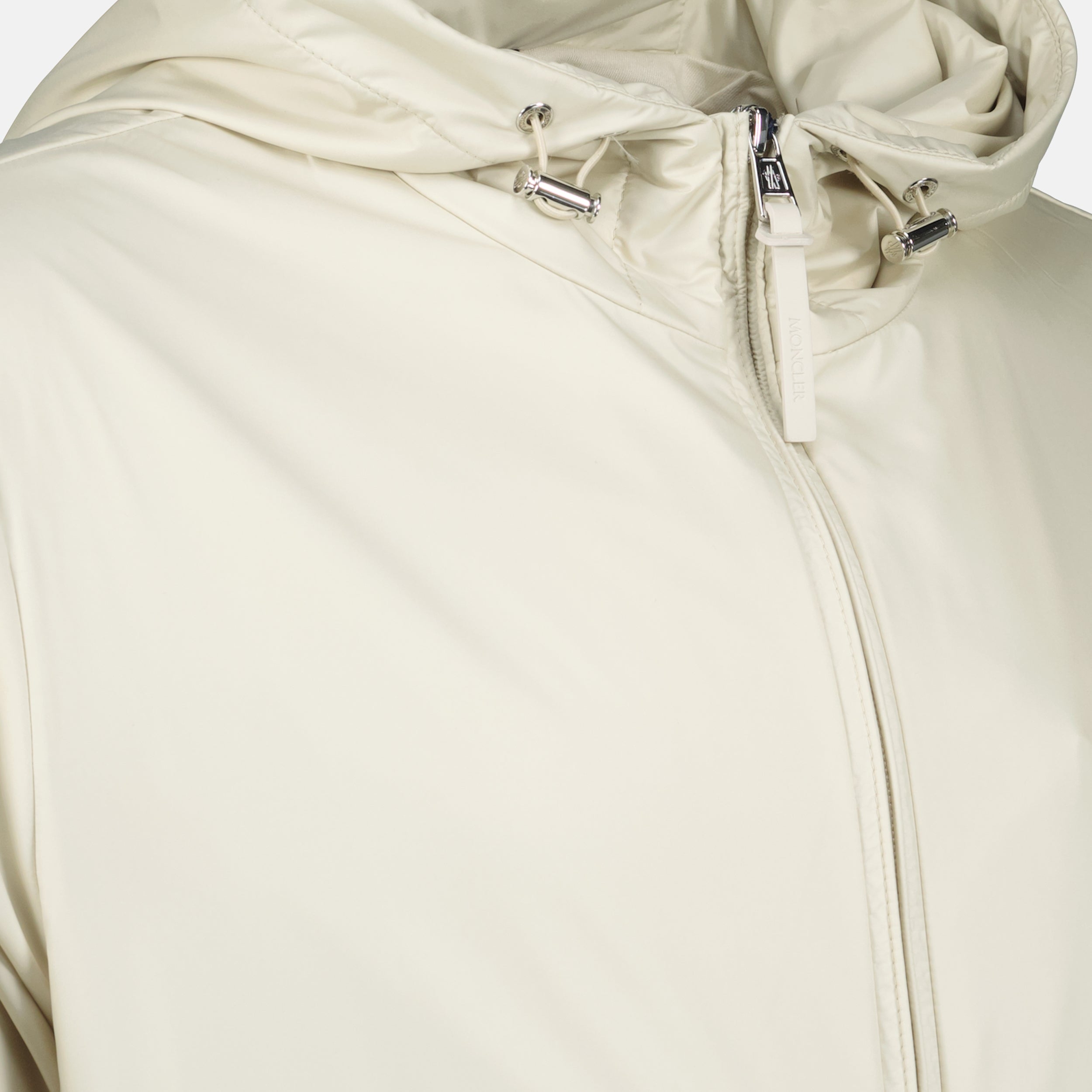 Domene Windbreaker