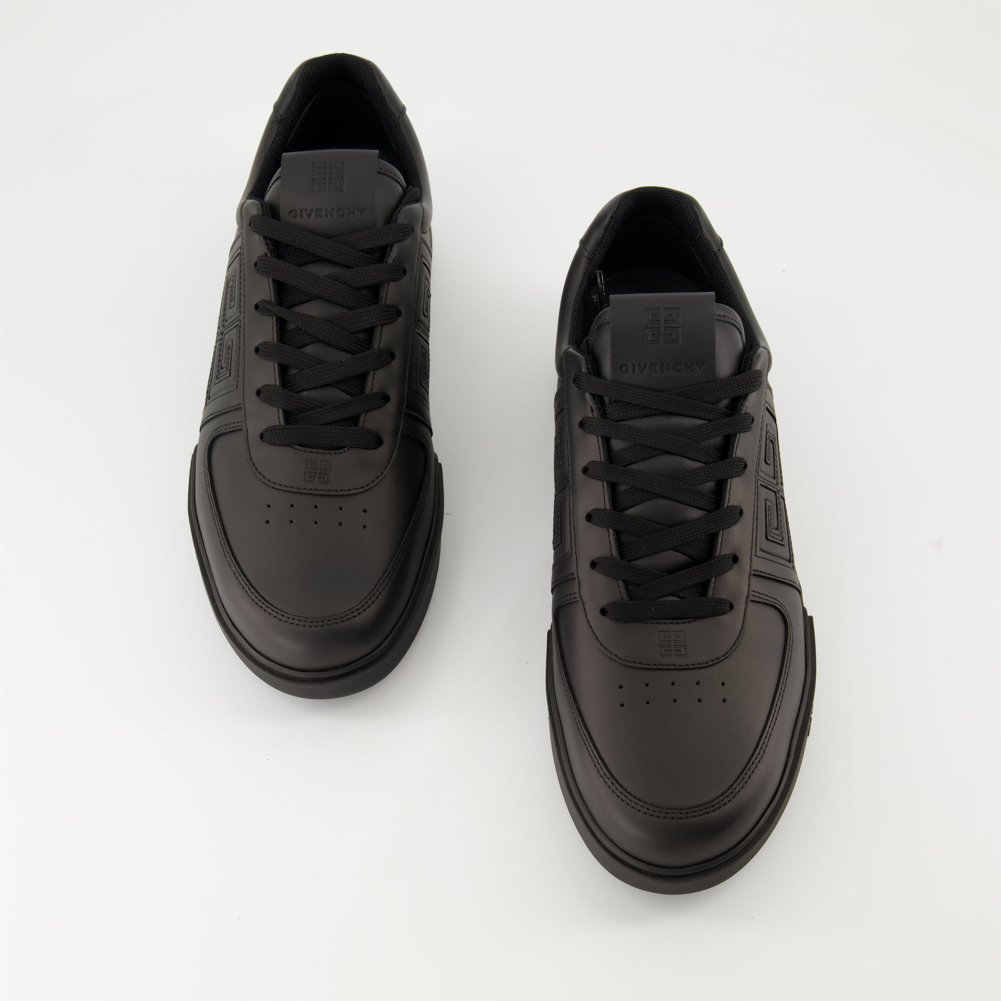 G4 Sneakers