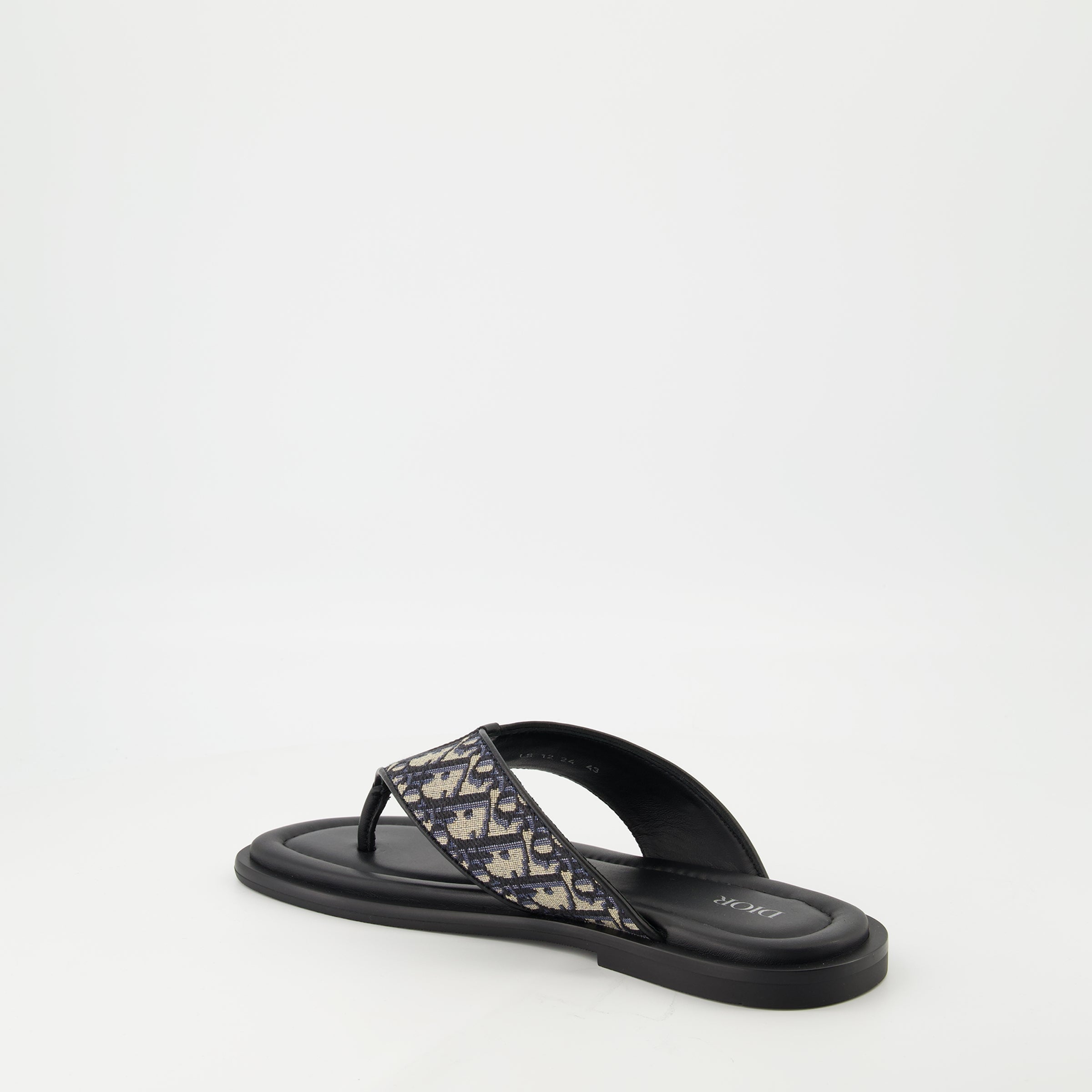 Alias Sandals