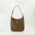 The 5 à 7 small