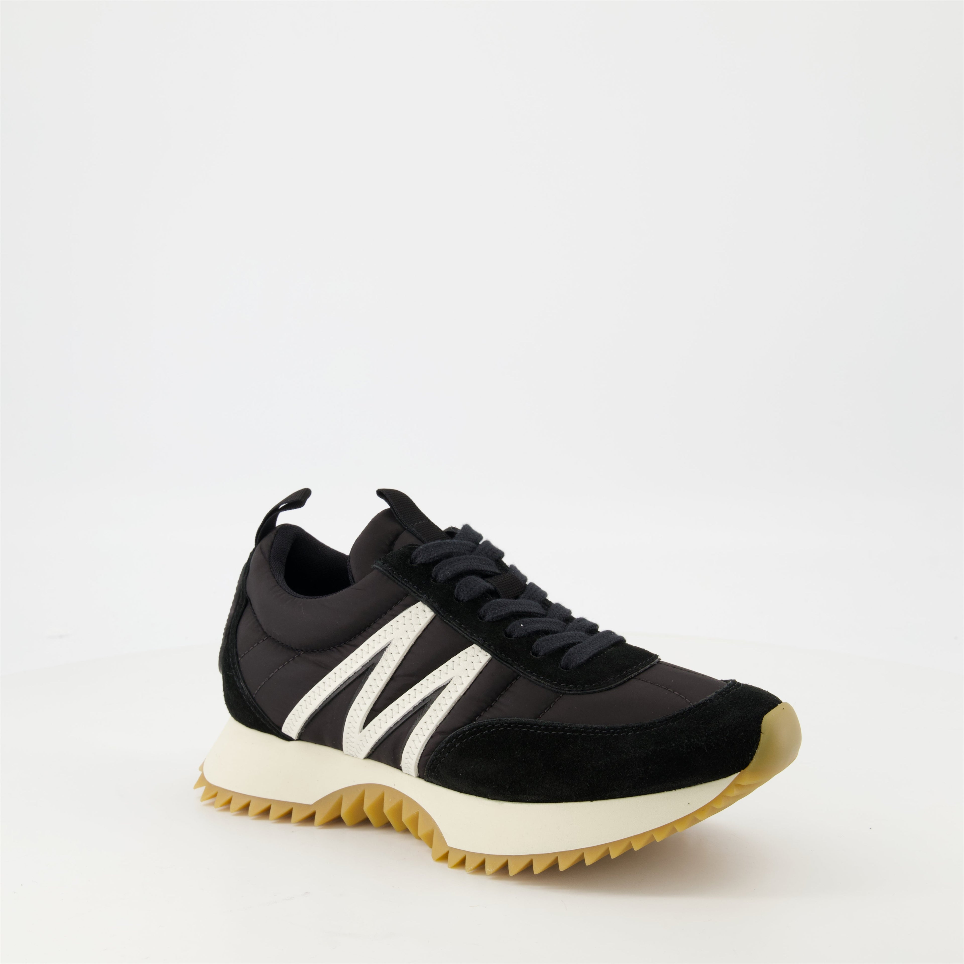 Pacey Sneakers
