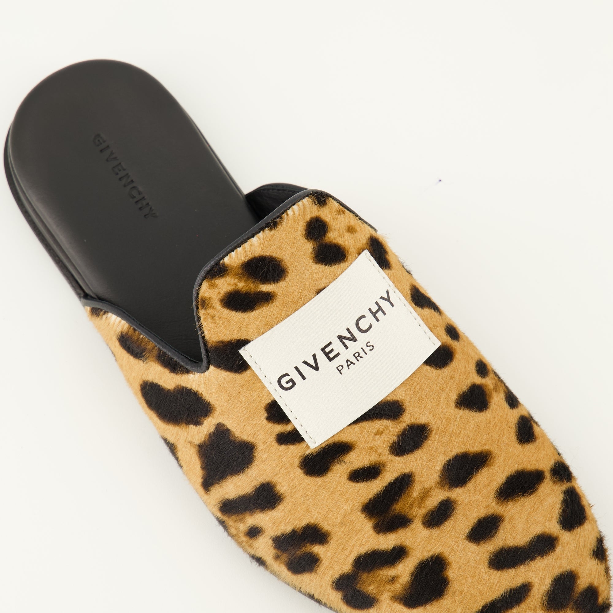 Label Flat Mules