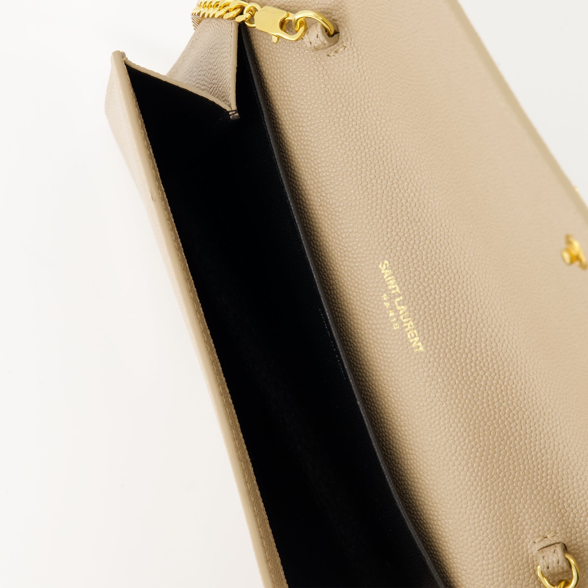 Uptown Chain Pouch
