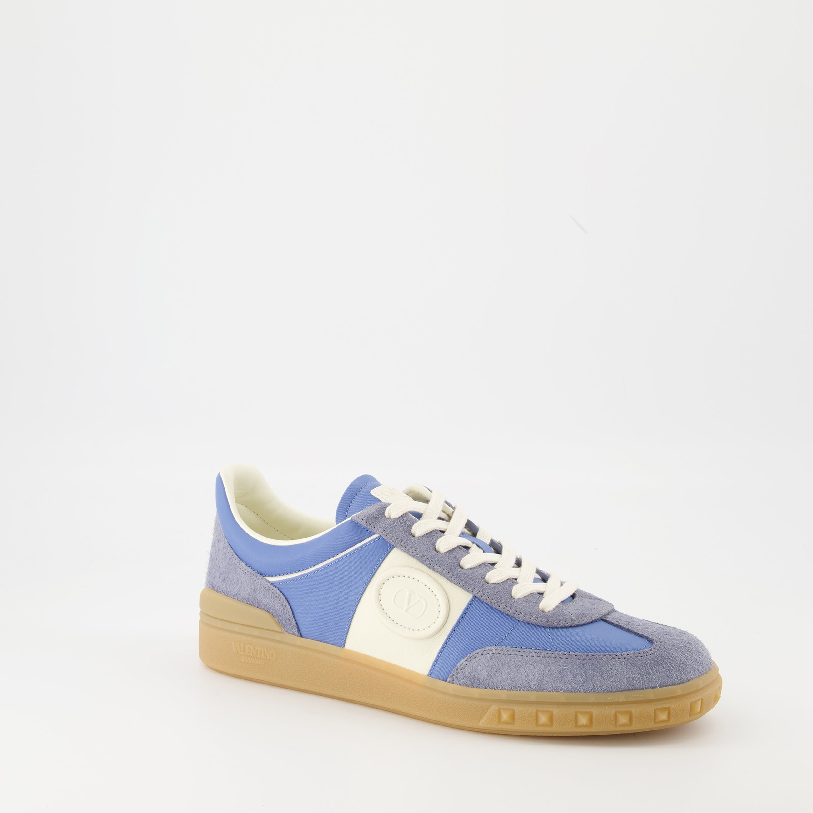 UpVillage Sneakers